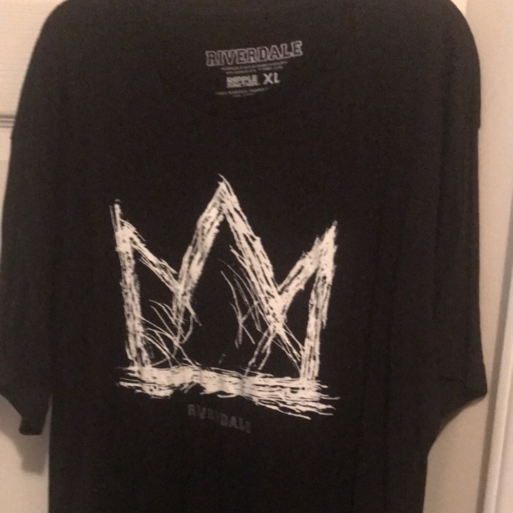 Riverdale black t-shirt XL hot topic